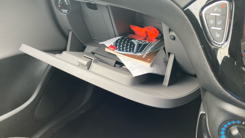 Vauxhall Corsa 1.4 SE Nav 5dr Petrol Hatchback